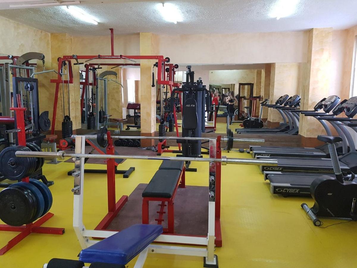 Хотел Свищов Спа Зона Ngoại thất bức ảnh